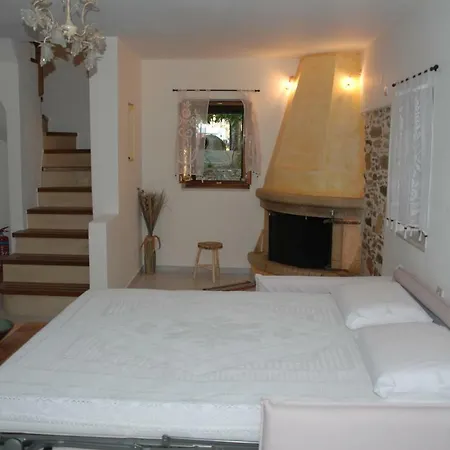 Naxos Vorto Vila *