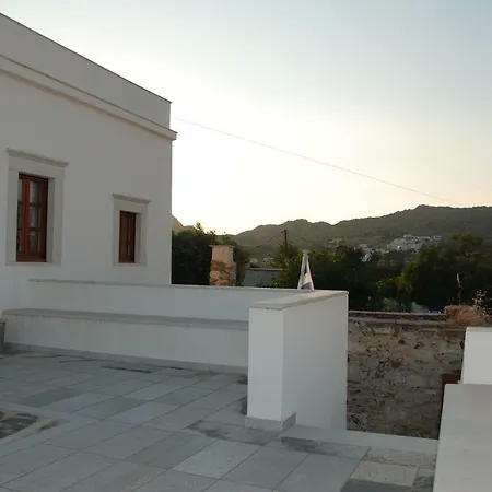 Naxos Vorto Vila