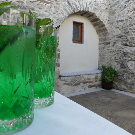Vila Naxos Vorto *